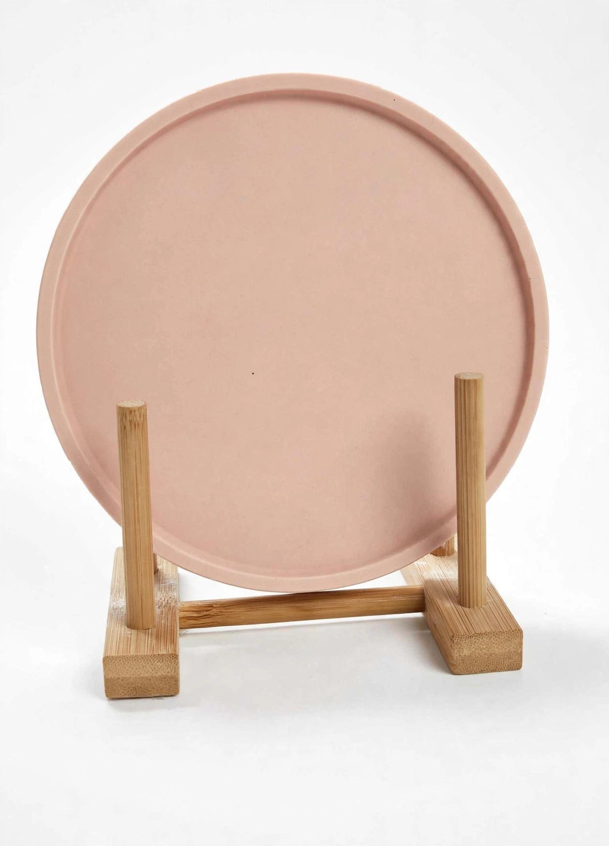 Round Trays