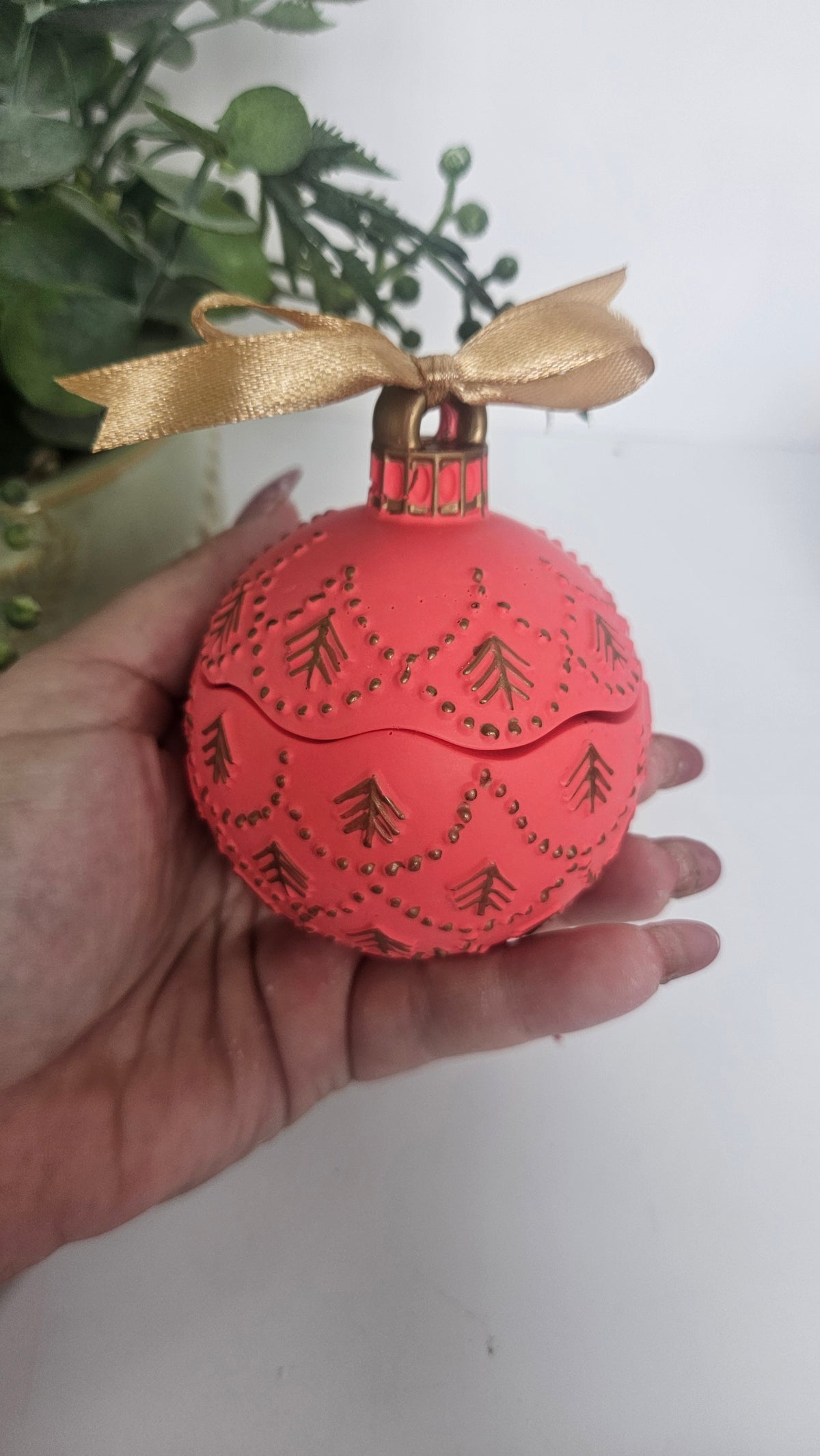Christmas Bauble Vessel (Medium)