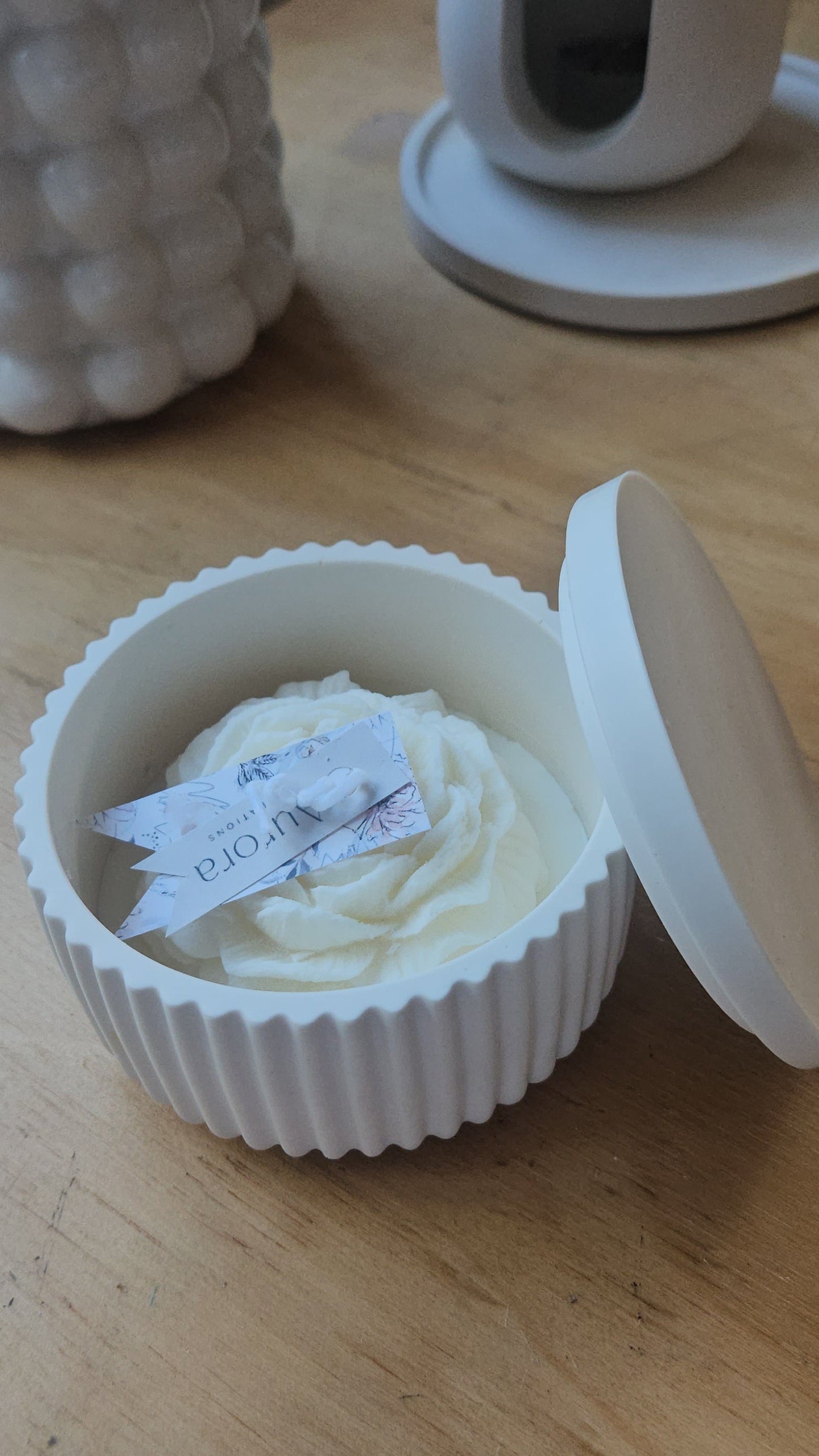 Elara Fleur Soy Candle