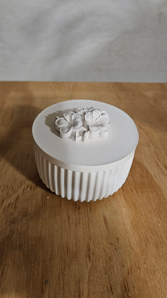 Elara Vessel +
