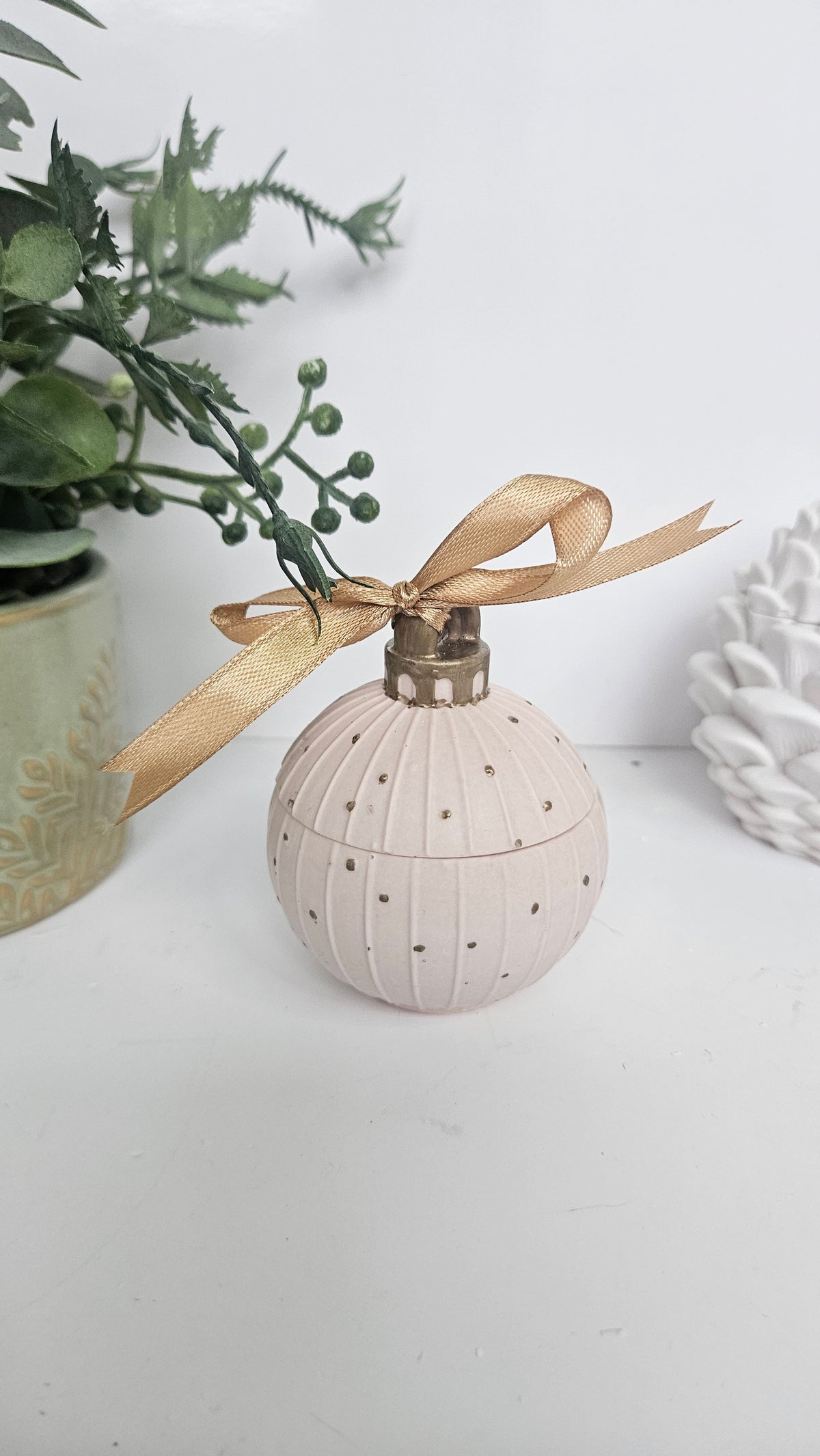 Christmas Bauble Vessel (Small)