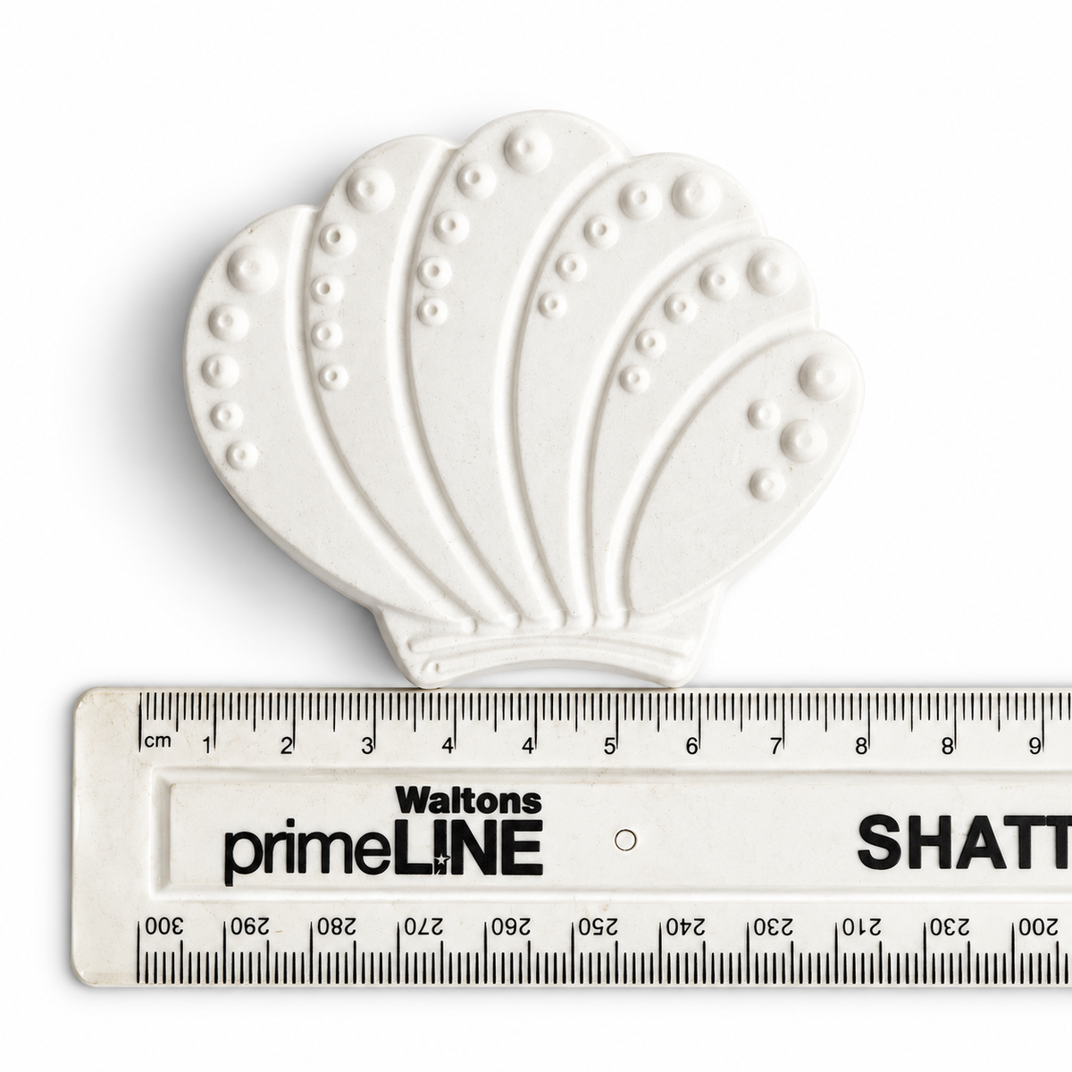 Single unpainted figurines
