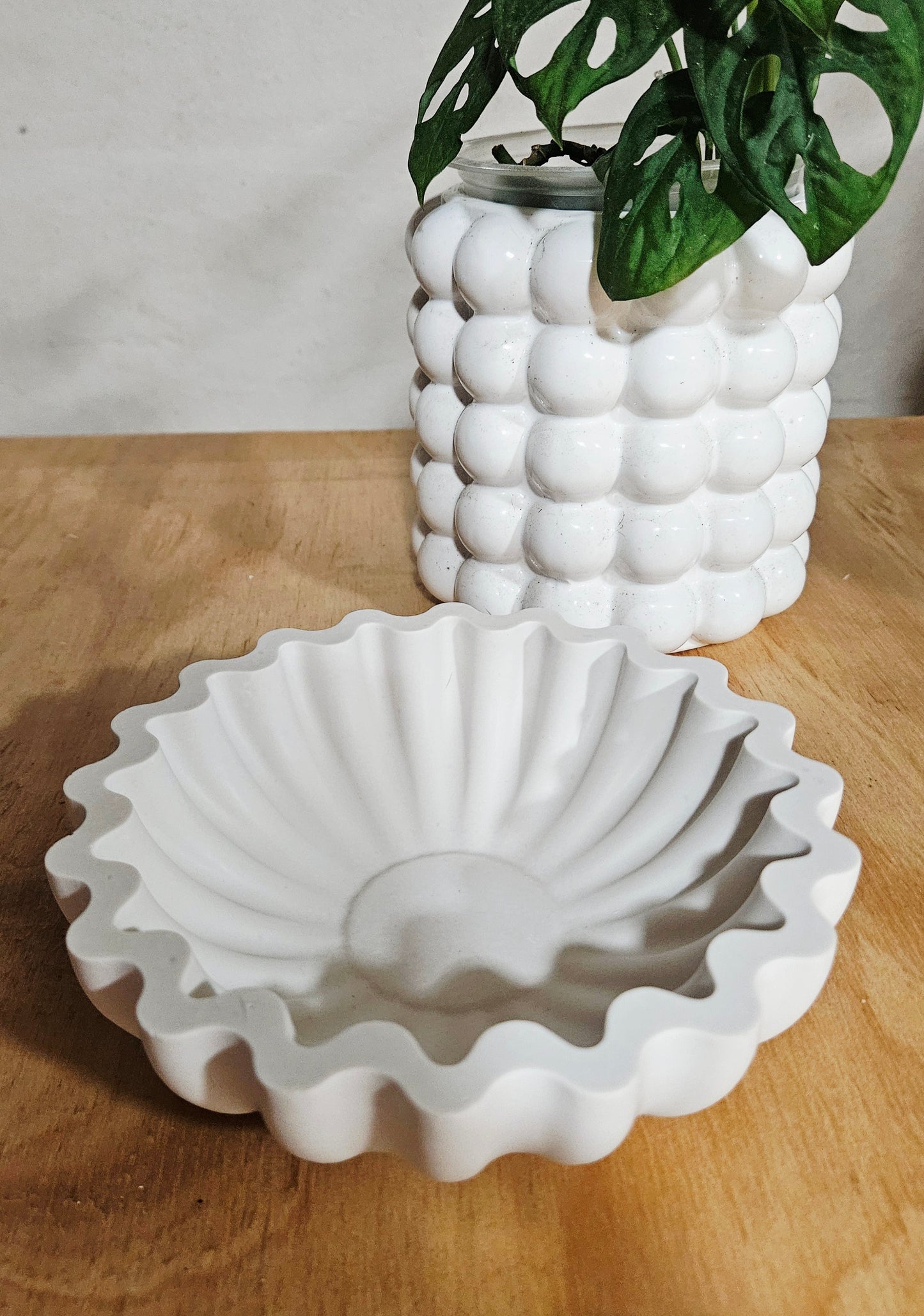 Aurora Shell Bowl